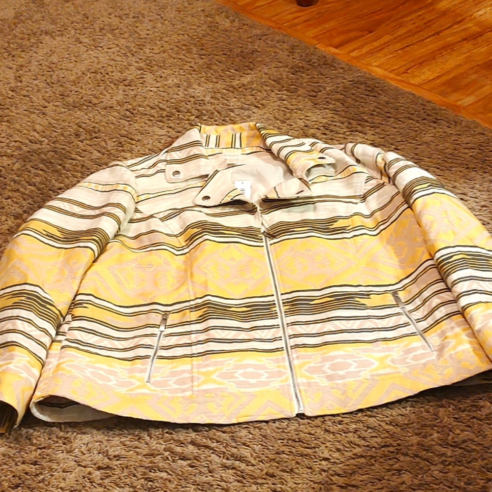 Chico's Yellow LS Zipper -front Jacket,Aztec print 3X, NWT